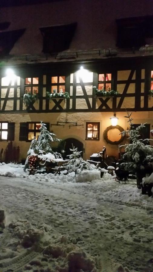 Gasthaus Dollinger ดิงเคลส์บืล ภายนอก รูปภาพ